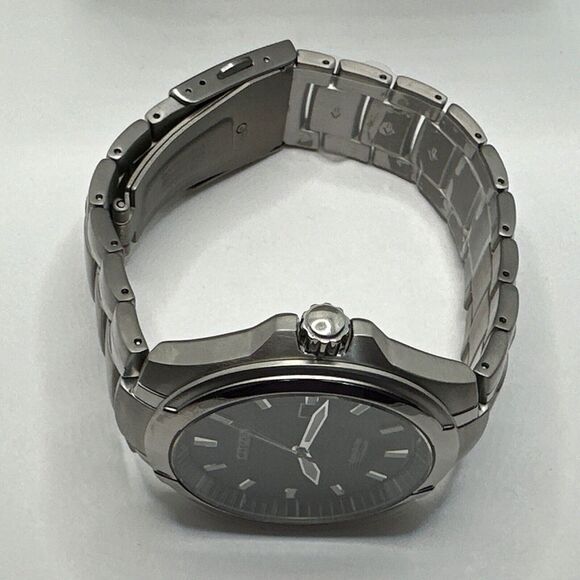 Citizen Paradigm BM7431-51L Silver Super Titanium Analog Eco-Drive Watch YAY15 - Picture 7 of 11